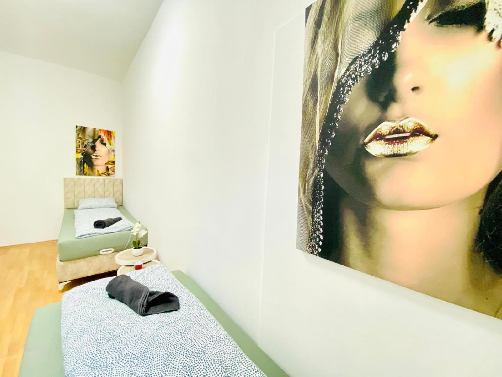 Bright 5Br Shared Apartment W Great Transport Link Виена Екстериор снимка